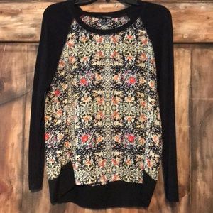 Black top with cute print on bodice